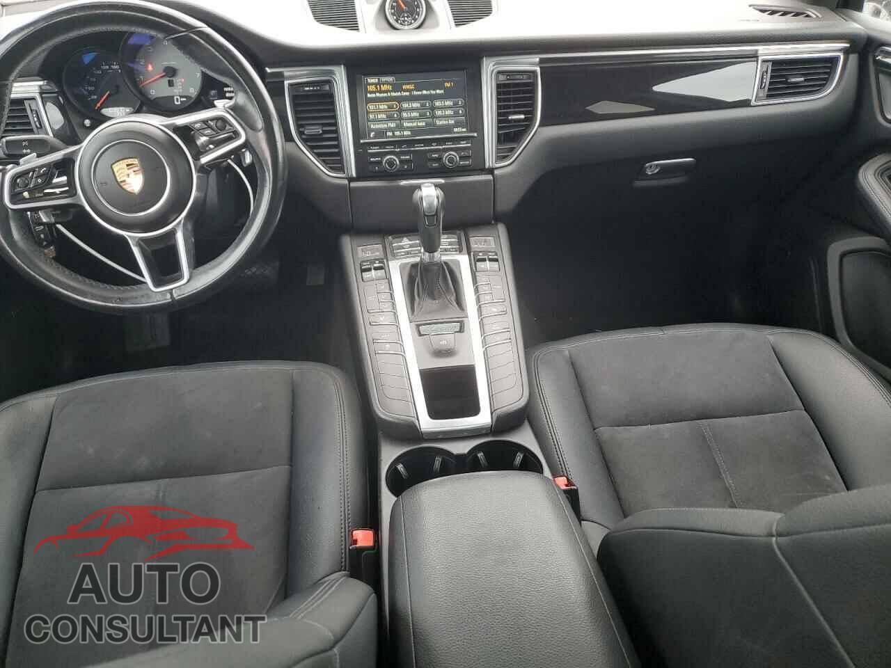 PORSCHE MACAN 2016 - WP1AB2A57GLB51672