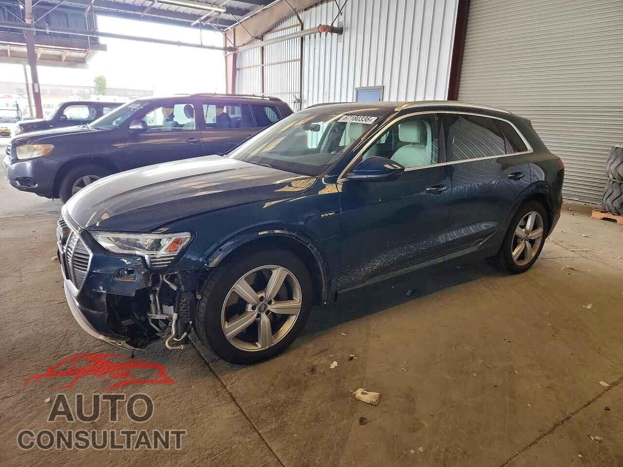 AUDI E-TRON 2019 - WA1LABGEXKB011533