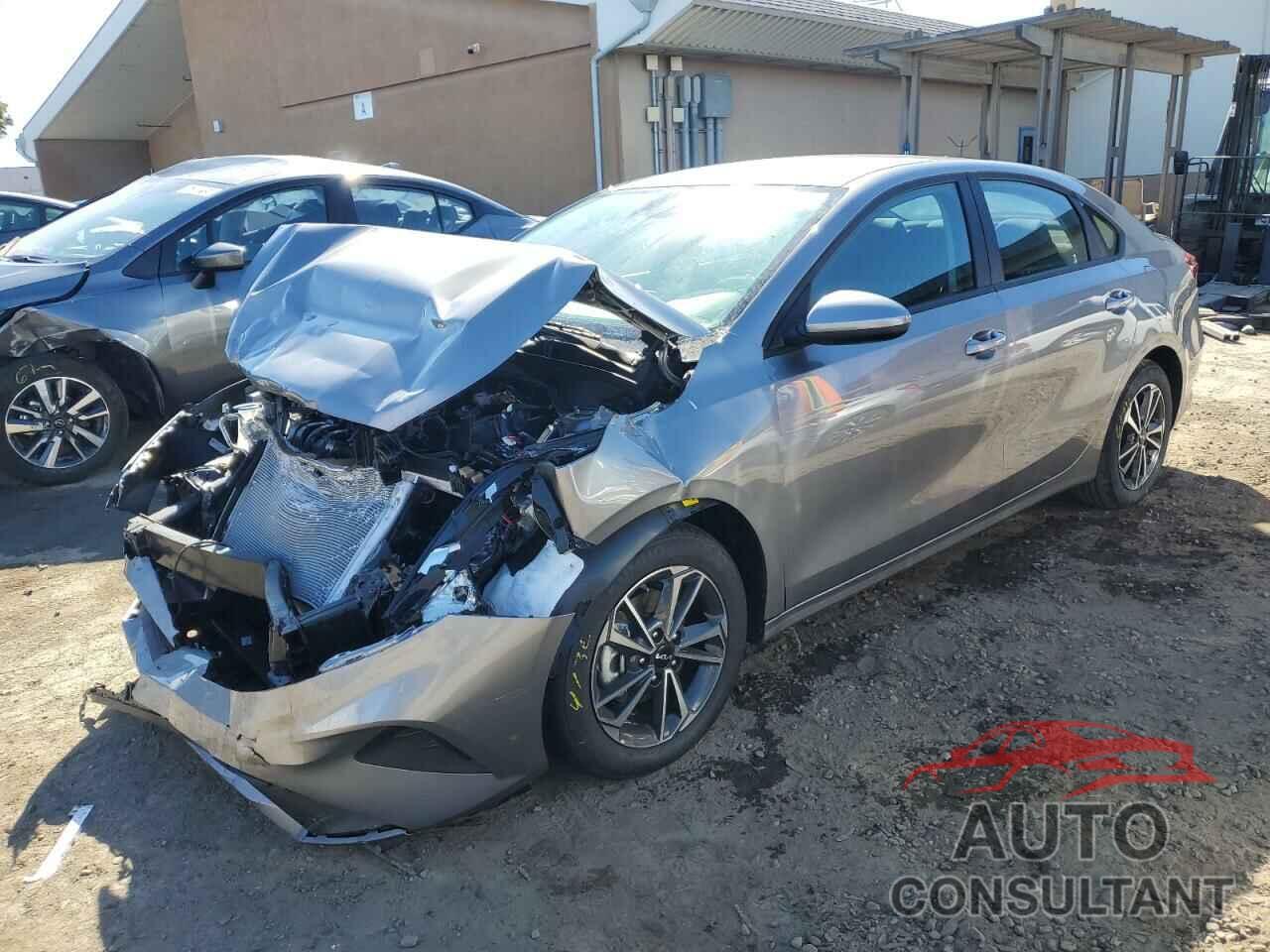 KIA FORTE 2024 - 3KPF24AD2RE807296