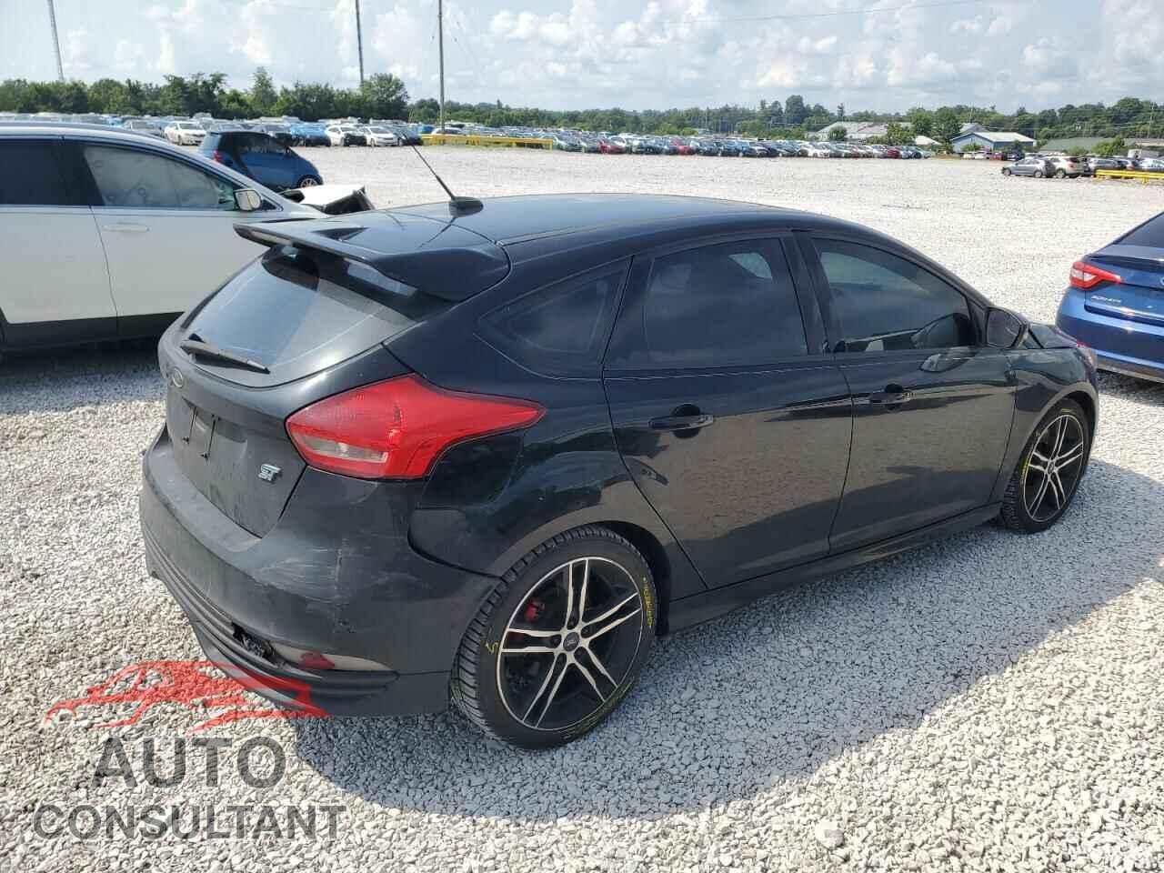 FORD FOCUS 2017 - 1FADP3L97HL298006