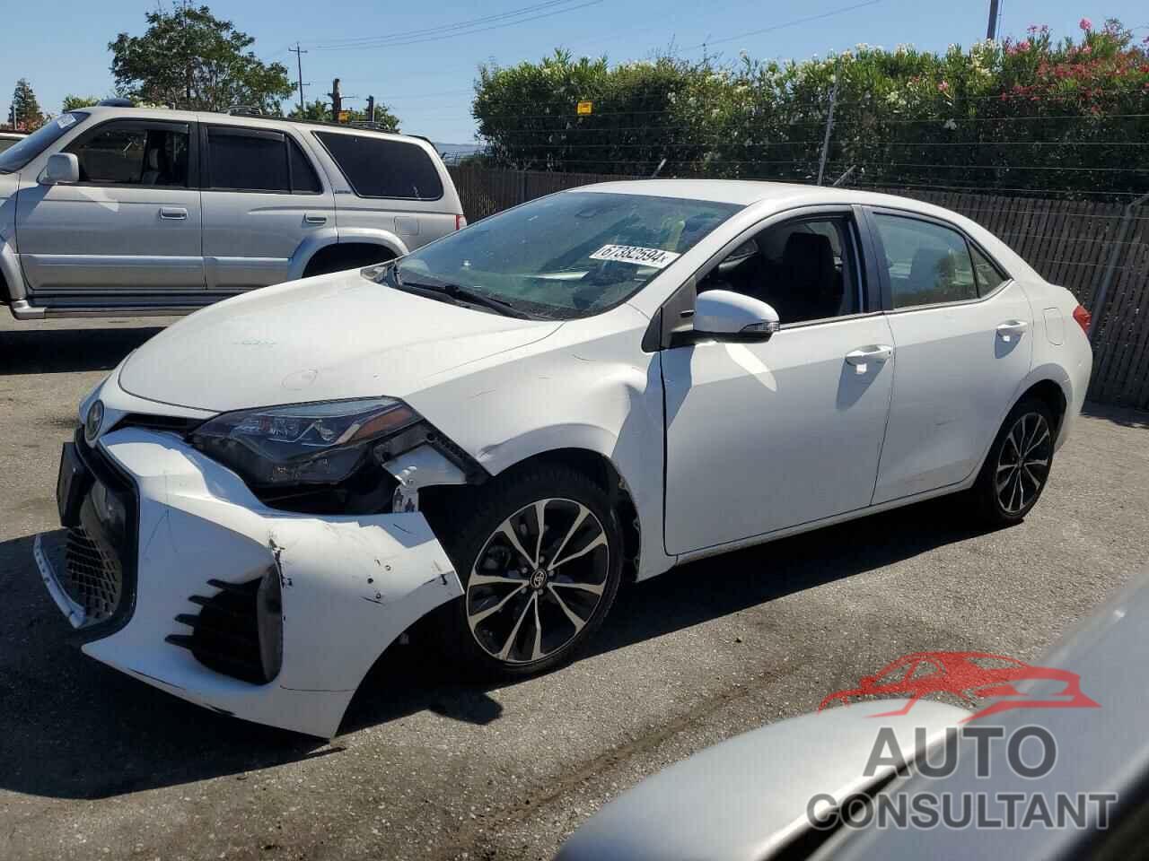 TOYOTA COROLLA 2018 - 2T1BURHE0JC044752