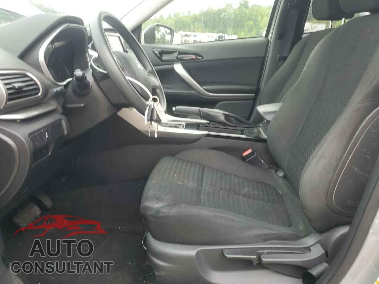 MITSUBISHI ECLIPSE 2019 - JA4AT3AA4KZ031586