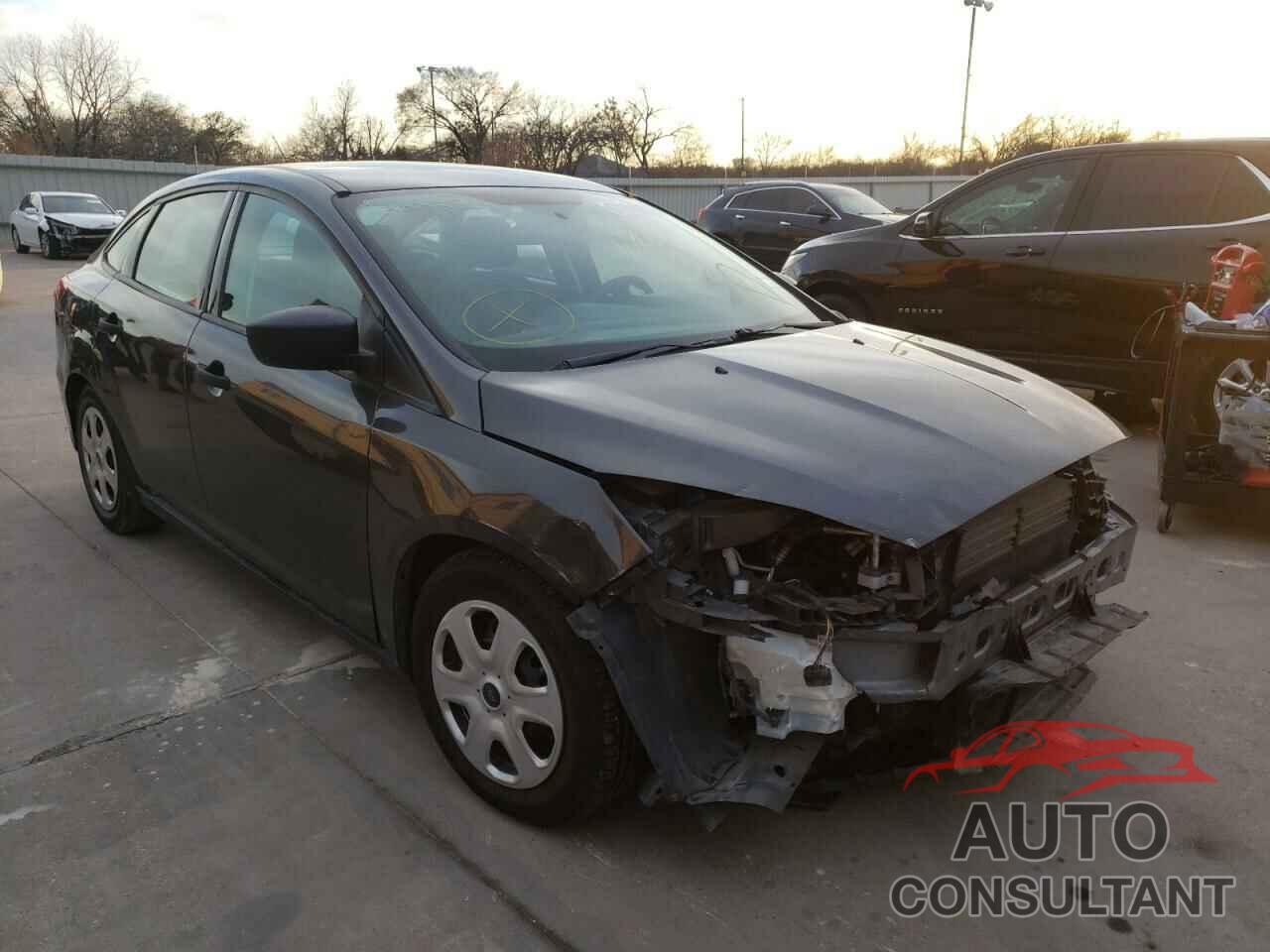 FORD FOCUS 2016 - 1FADP3E27GL360535