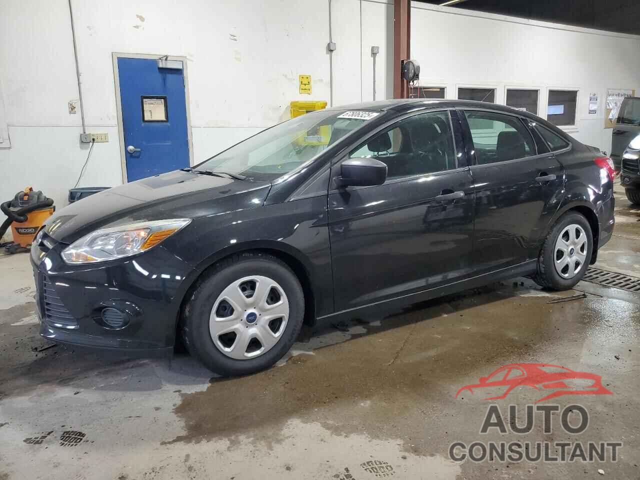 FORD FOCUS 2014 - 1FADP3E2XEL138567