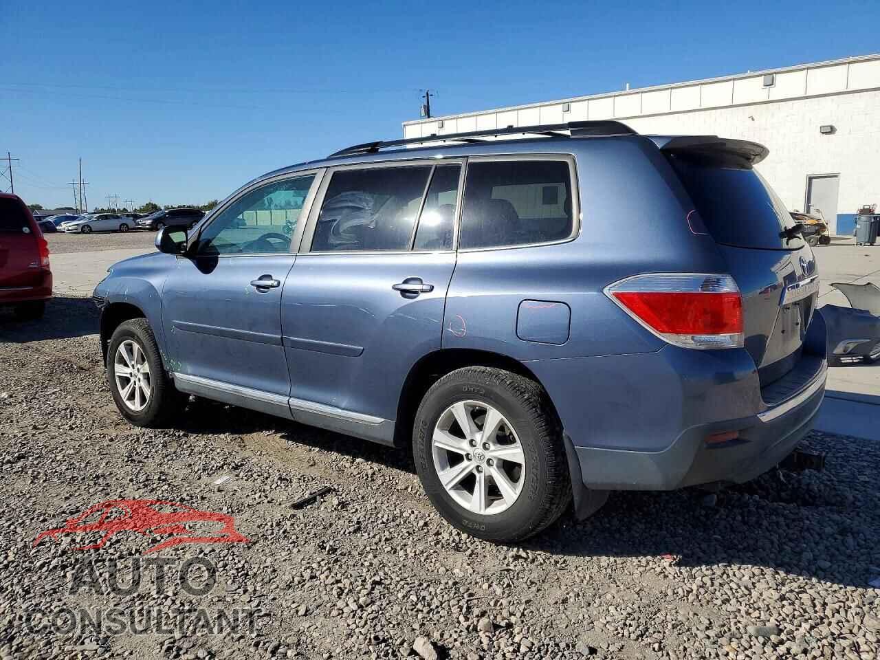TOYOTA HIGHLANDER 2012 - 5TDBK3EH3CS159521