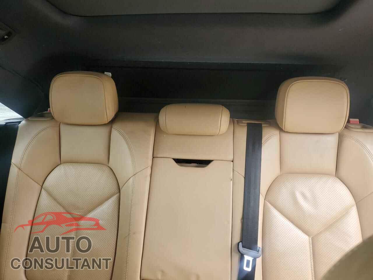 PORSCHE MACAN 2017 - WP1AA2A59HLB08942