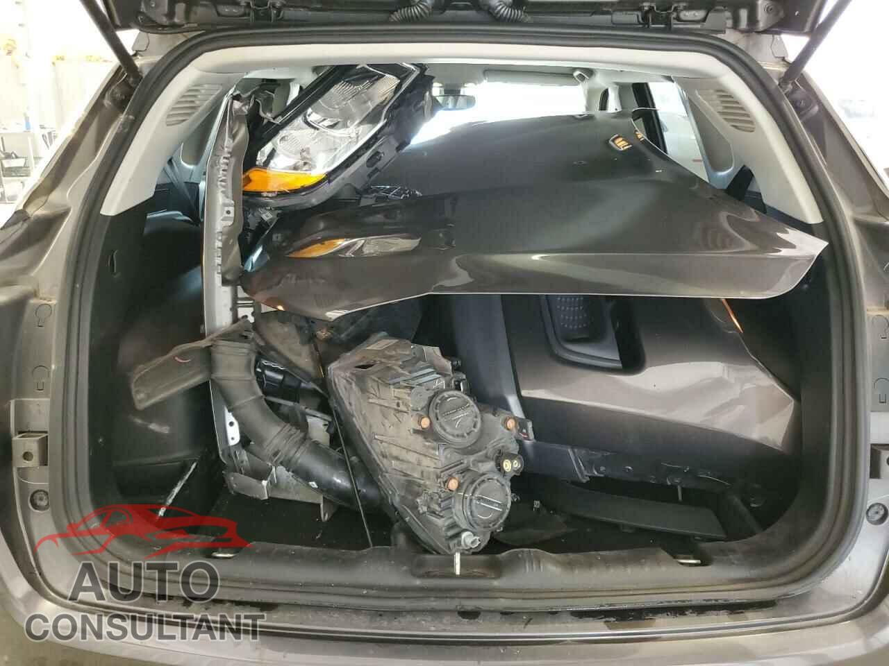 JEEP COMPASS 2018 - 3C4NJCBBXJT123473