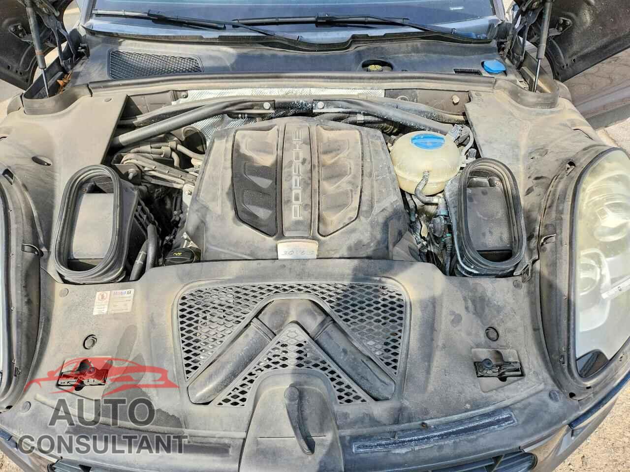 PORSCHE MACAN 2015 - WP1AB2A51FLB69924