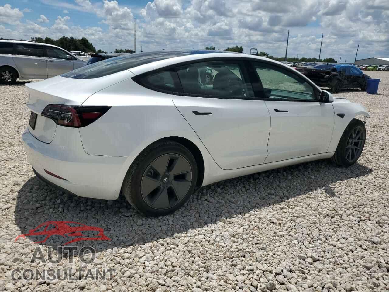 TESLA MODEL 3 2023 - 5YJ3E1EA0PF701915