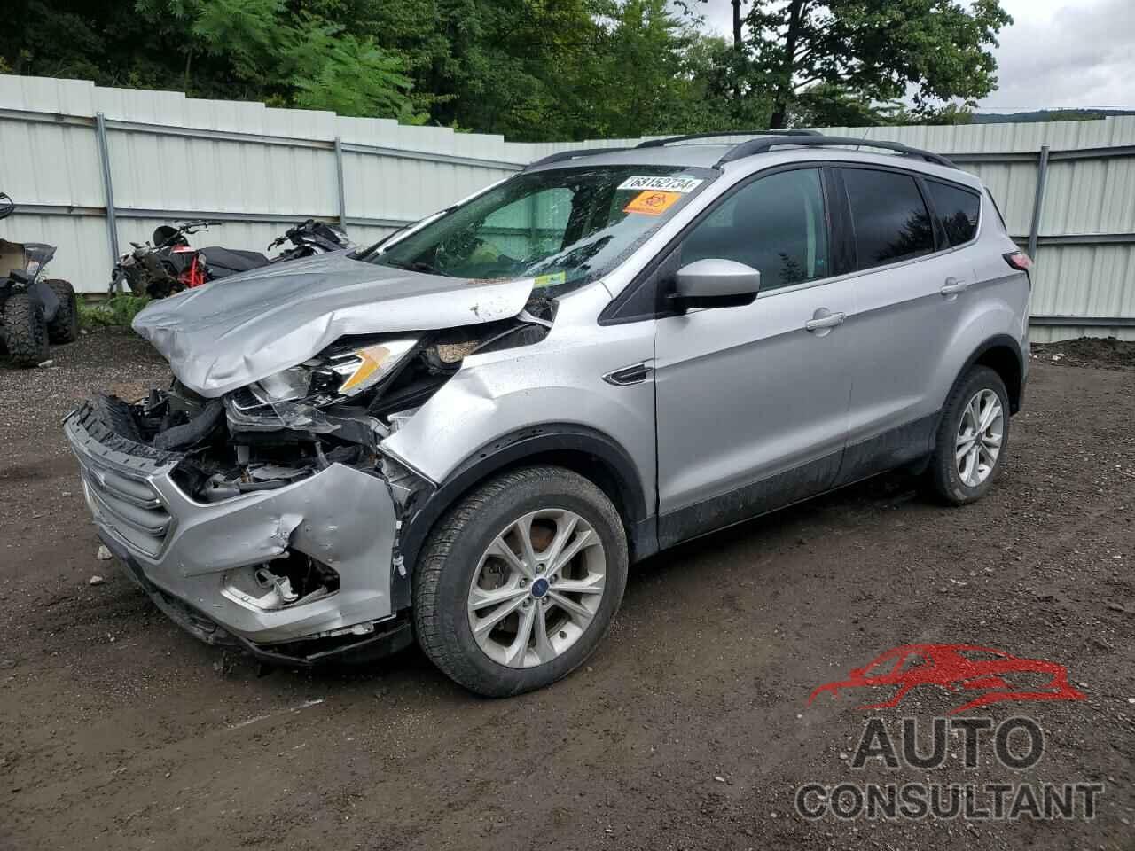 FORD ESCAPE 2017 - 1FMCU9GD8HUD32377