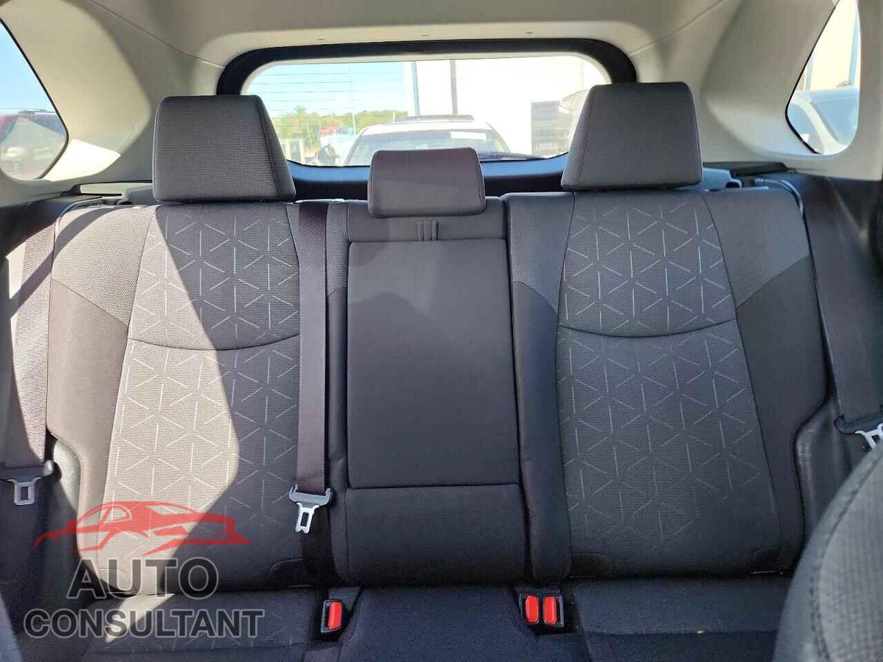TOYOTA RAV4 2019 - JTMP1RFV7KD501322