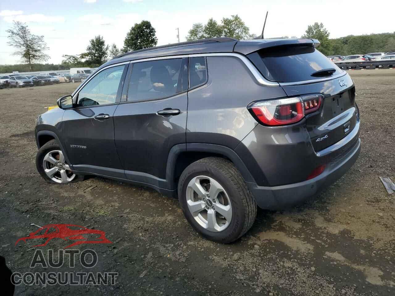 JEEP COMPASS 2018 - 3C4NJDBB9JT134955