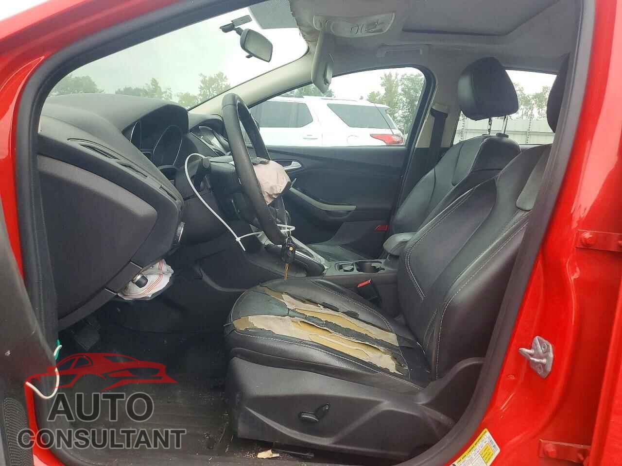 FORD FOCUS 2014 - 1FADP3K23EL145669
