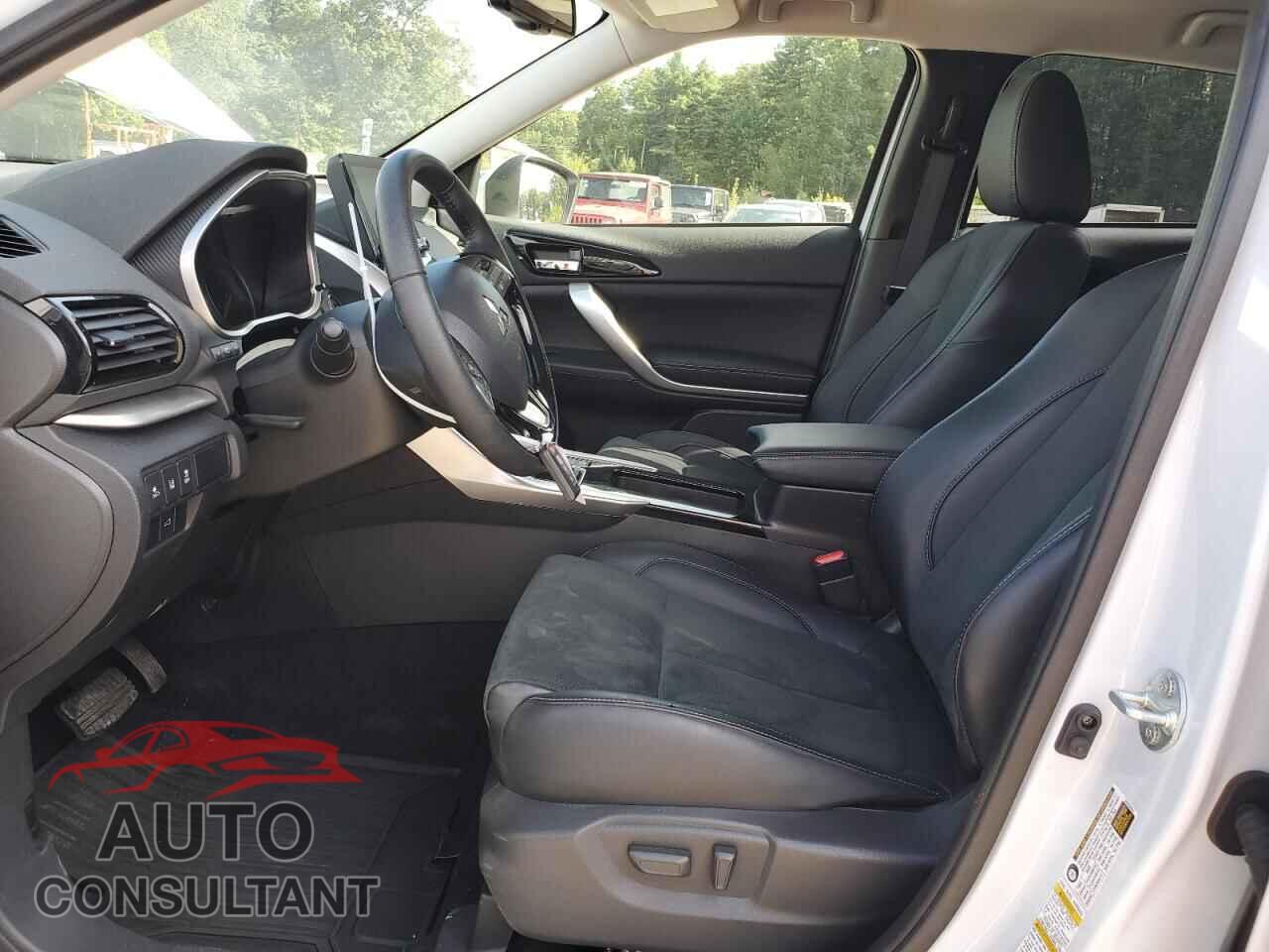 MITSUBISHI ECLIPSE 2024 - JA4ATWAA4RZ061814