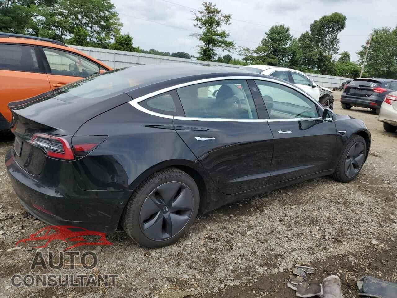 TESLA MODEL 3 2019 - 5YJ3E1EA1KF317022