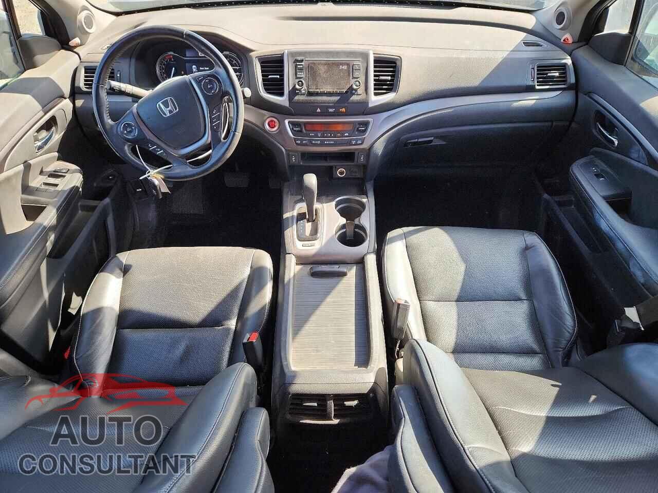 HONDA RIDGELINE 2017 - 5FPYK3F58HB022351