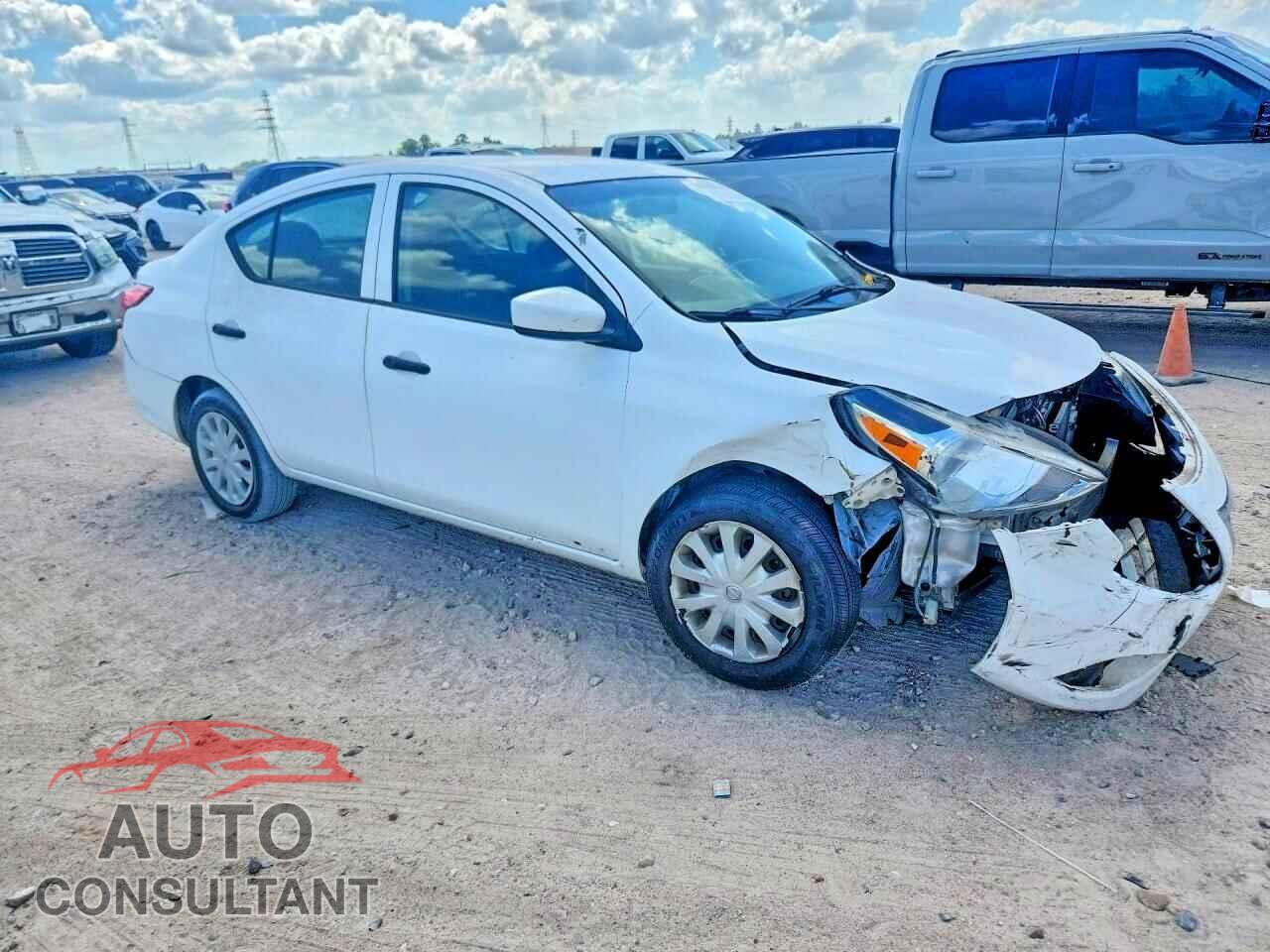 NISSAN VERSA 2016 - 3N1CN7AP2GL891735