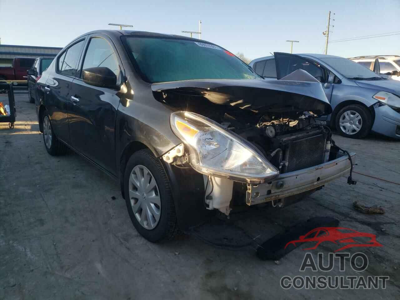 NISSAN VERSA 2017 - 3N1CN7AP8HL898920