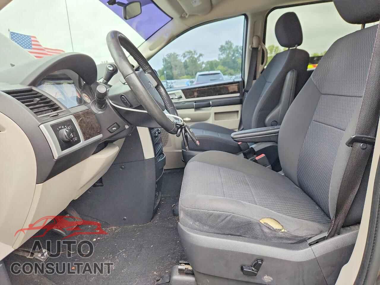 DODGE CARAVAN 2010 - 2D4RN5D14AR231485
