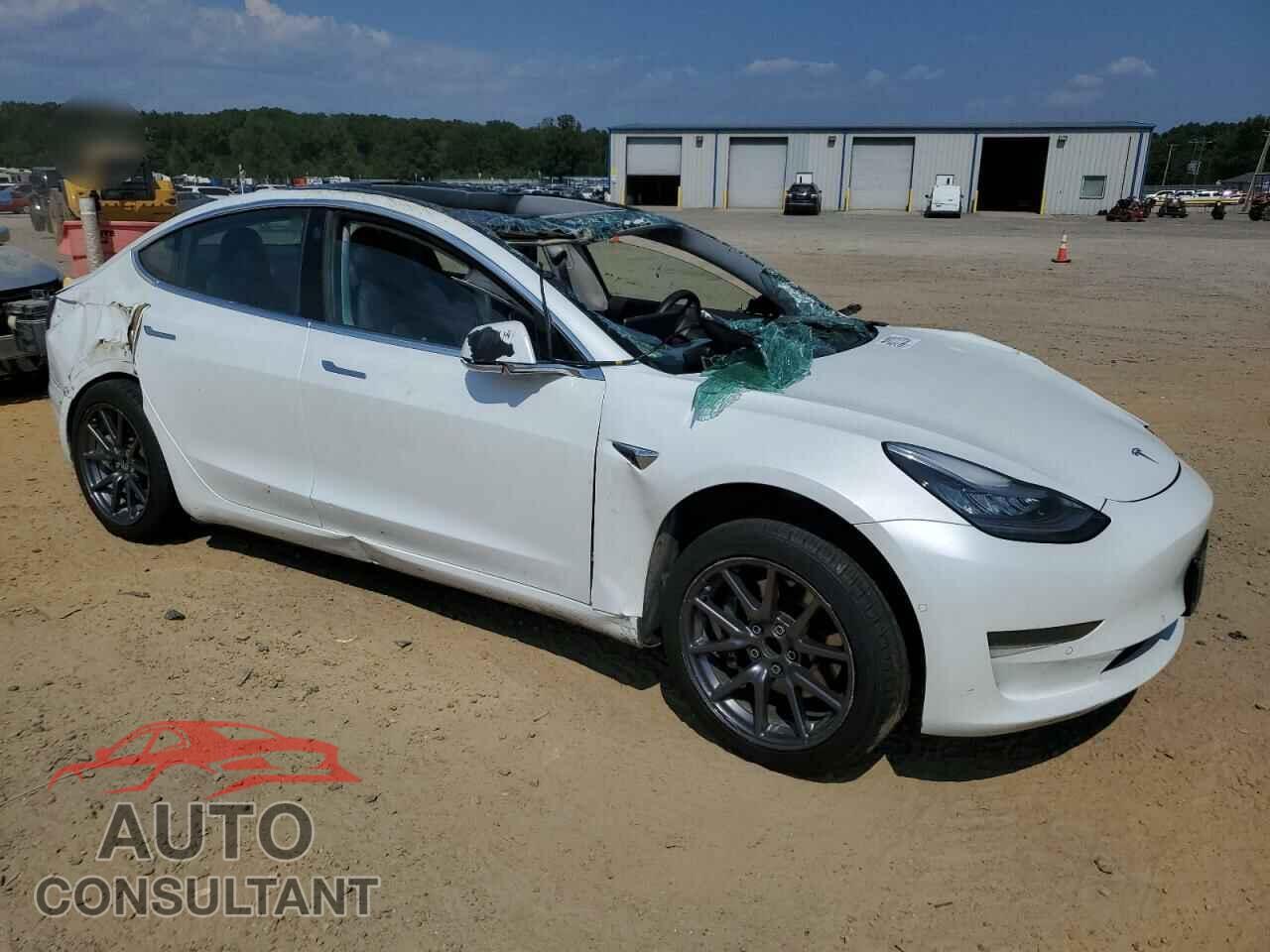 TESLA MODEL 3 2020 - 5YJ3E1EA3LF706374