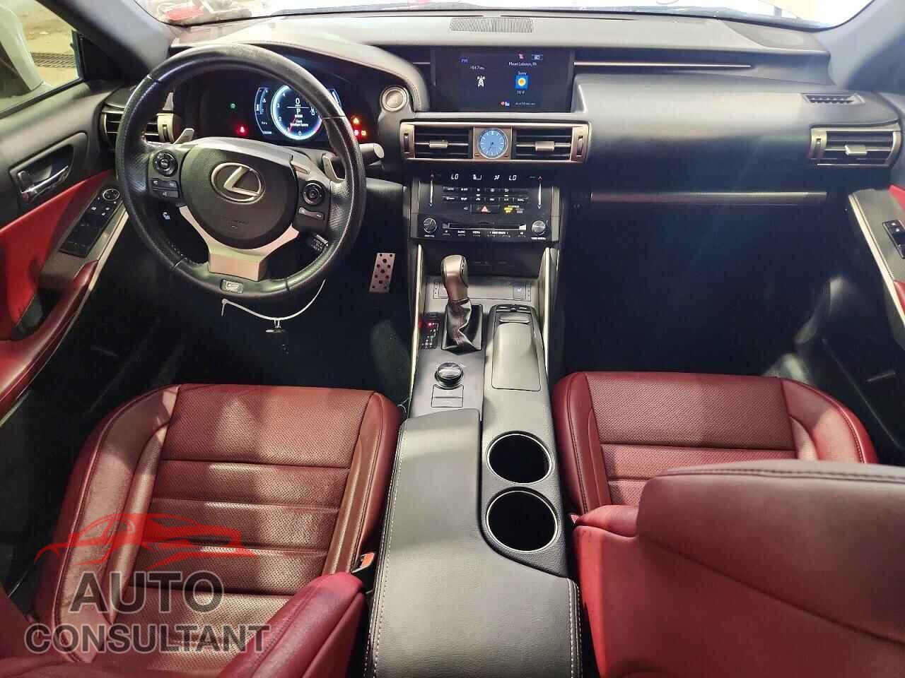 LEXUS IS 2014 - JTHCF1D24E5009712