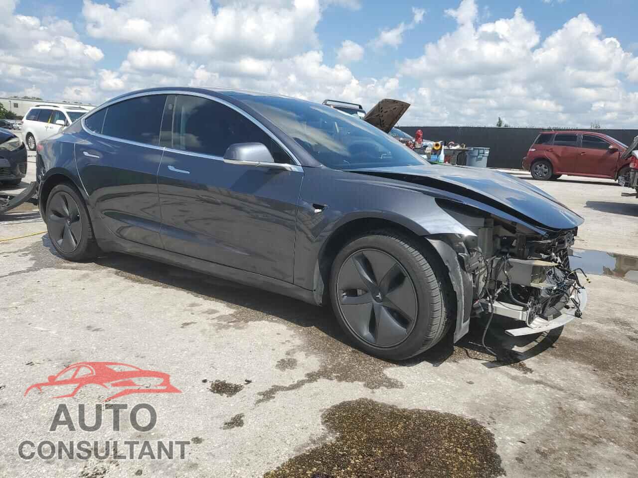 TESLA MODEL 3 2019 - 5YJ3E1EB3KF520714