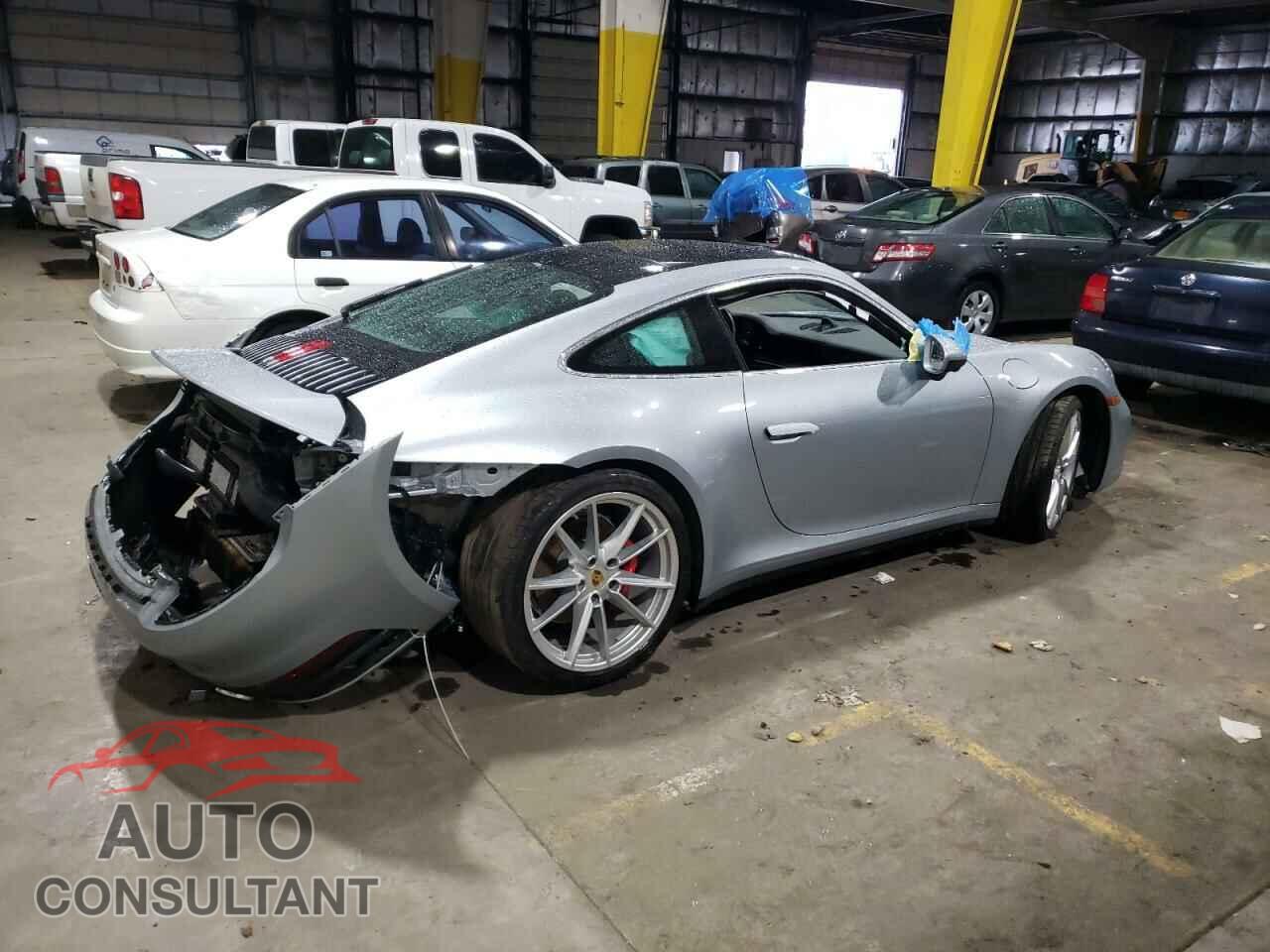 PORSCHE 911 2020 - WP0AB2A96LS225152
