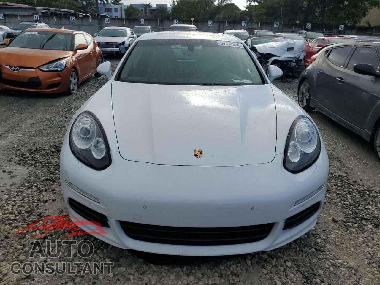 PORSCHE PANAMERA 2016 - WP0AA2A75GL002991