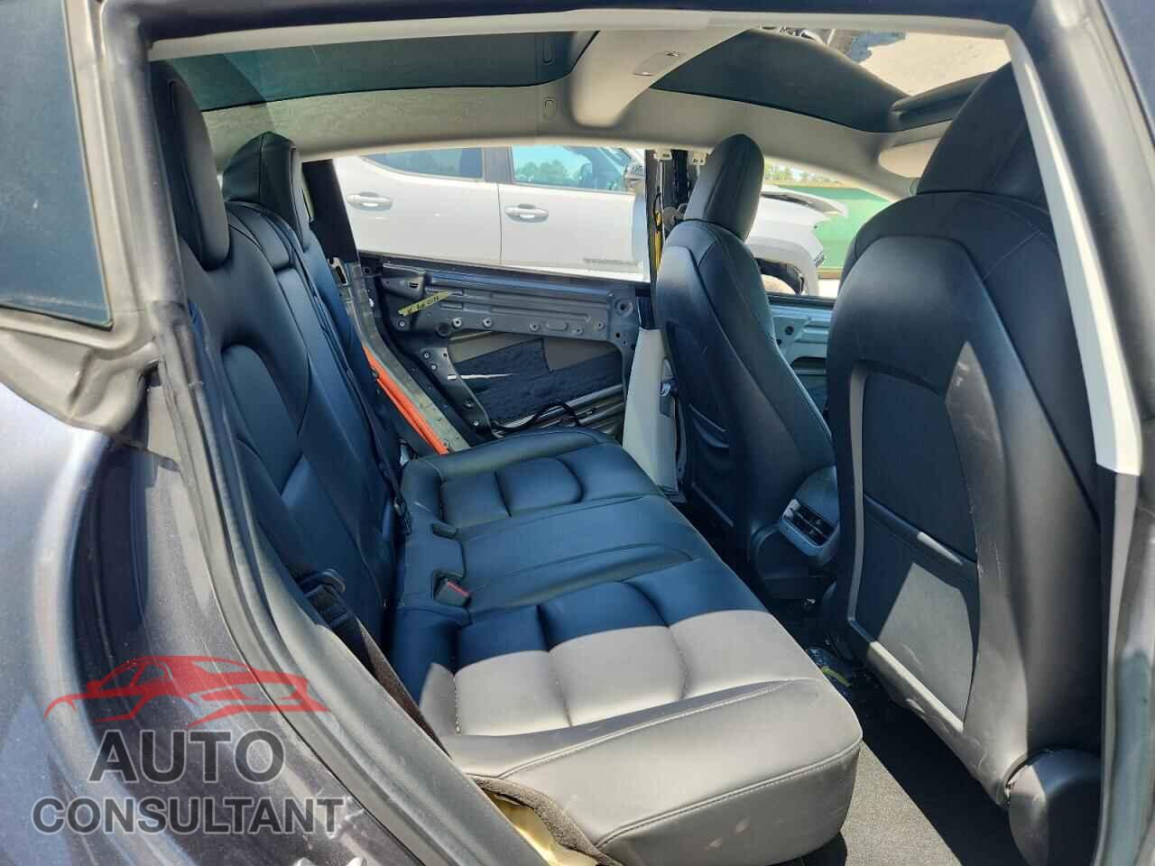TESLA MODEL 3 2022 - 5YJ3E1EA1NF134286