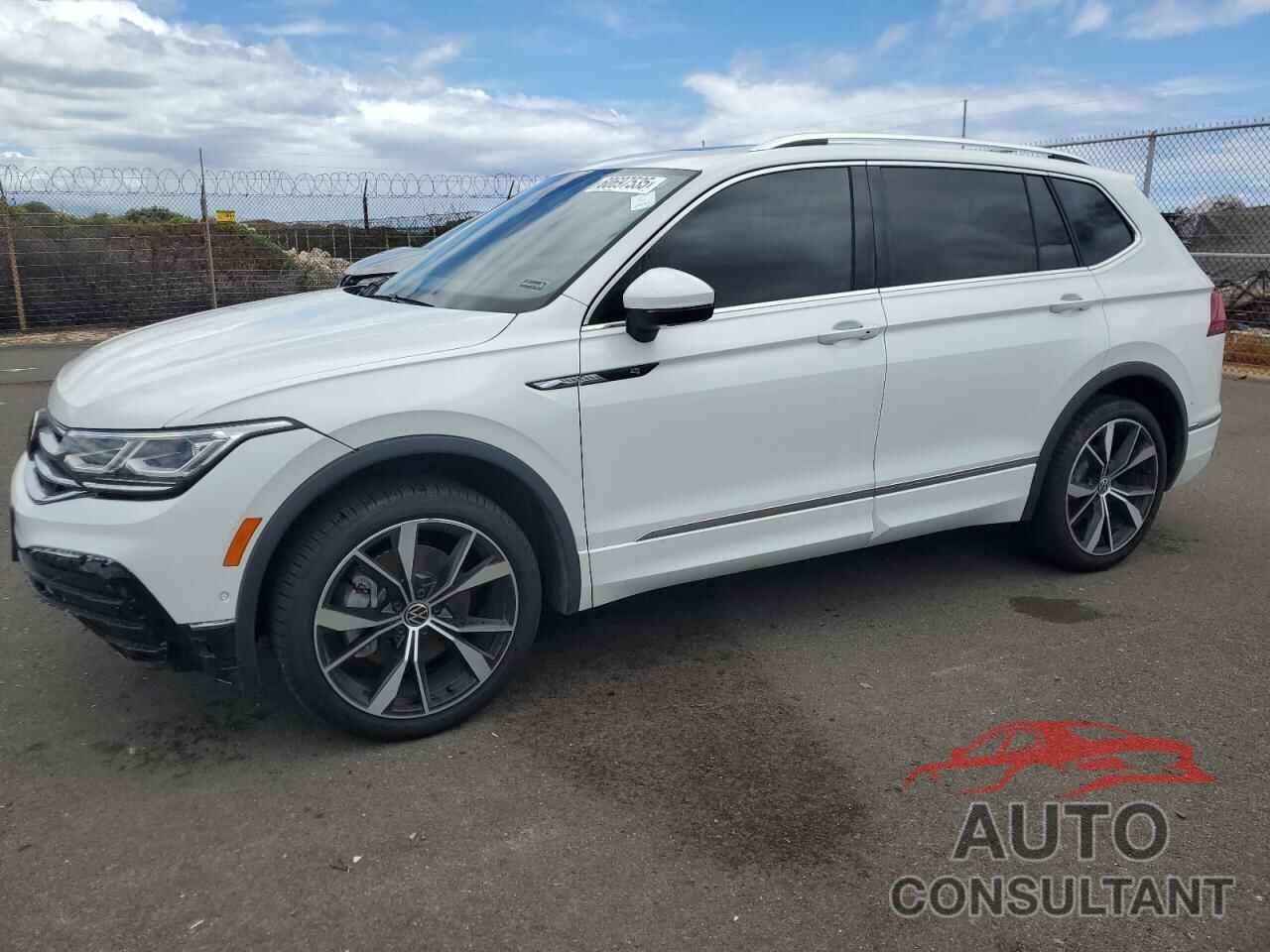 VOLKSWAGEN TIGUAN 2024 - 3VV4B7AX2RM117039