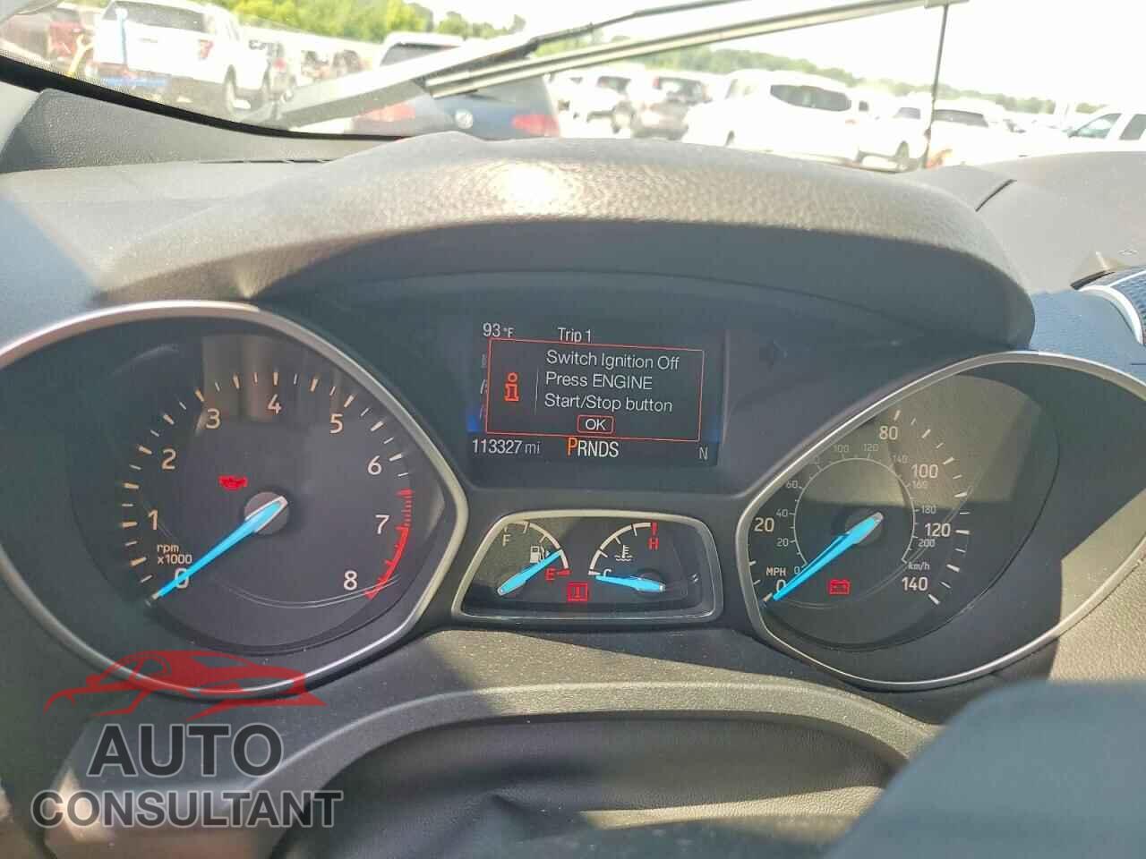 FORD ESCAPE 2017 - 1FMCU9JD1HUC77294