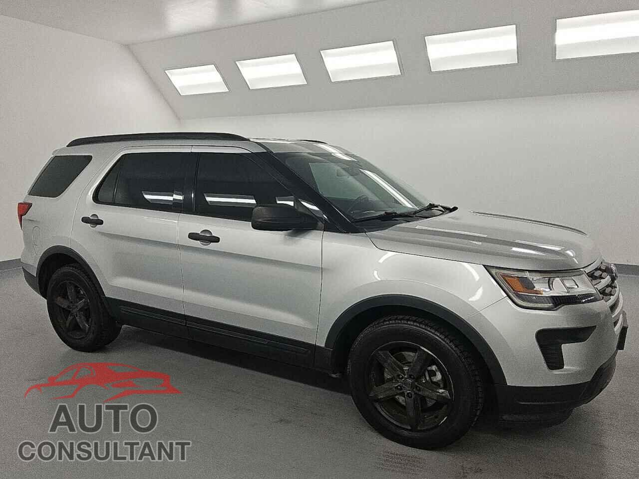 FORD EXPLORER 2018 - 1FM5K7B87JGB31944