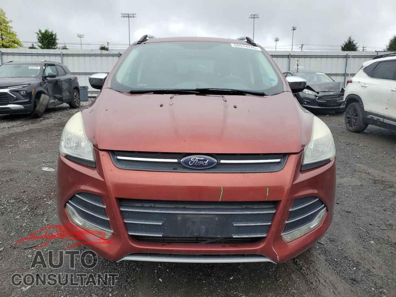 FORD ESCAPE 2015 - 1FMCU9G94FUB77576