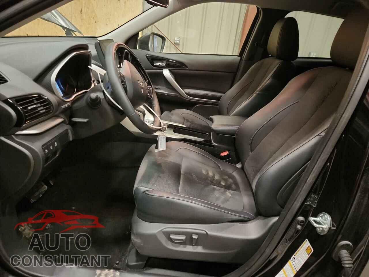 MITSUBISHI ECLIPSE 2025 - JA4ATWAA5SZ011252