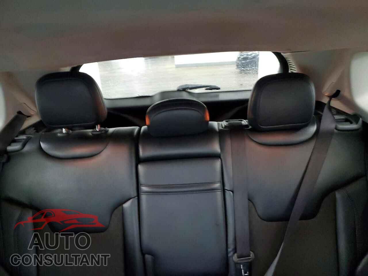 JEEP COMPASS 2019 - 3C4NJDBB4KT772418