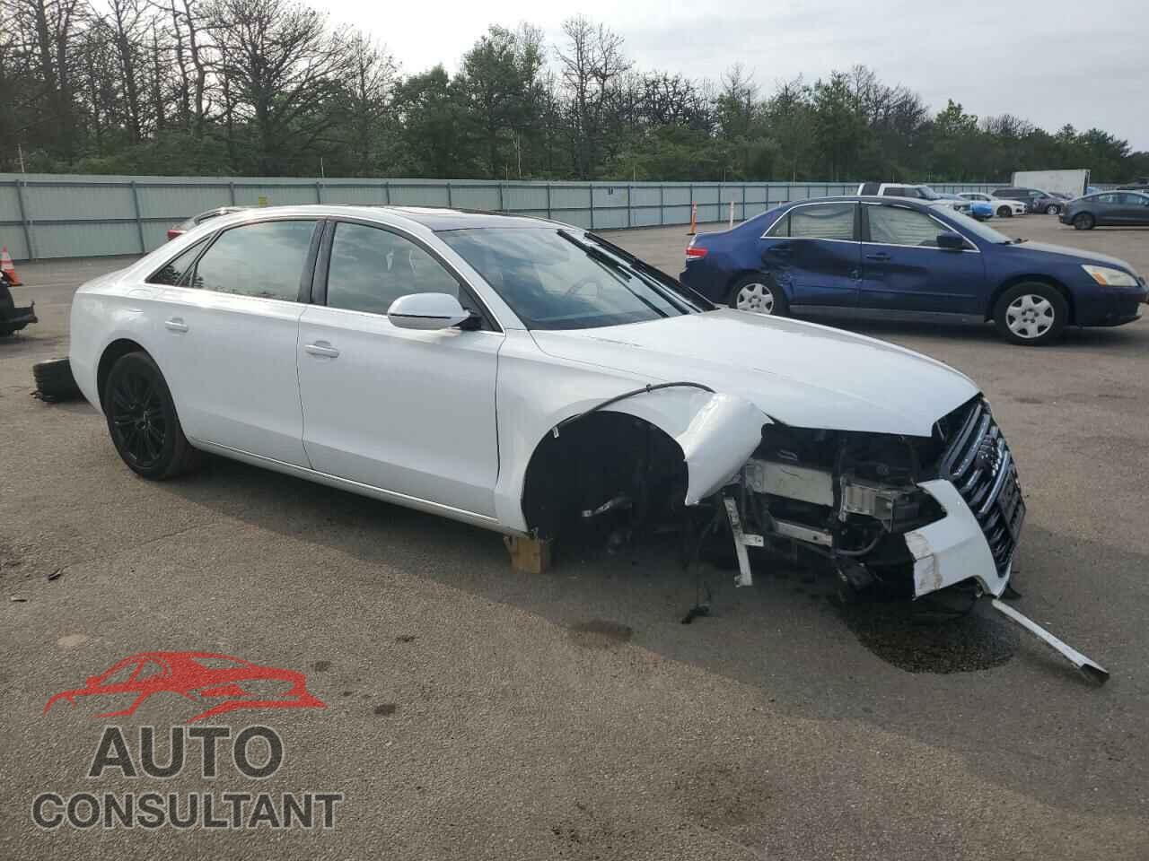 AUDI A8 2013 - WAURGAFD2DN019125