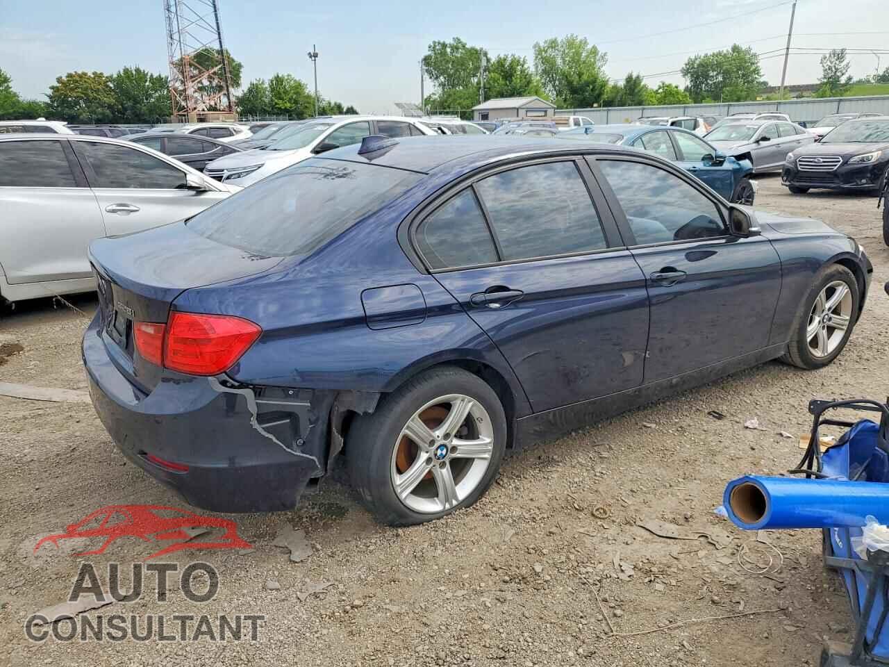 BMW 3 SERIES 2013 - WBA3A5C58DF357070