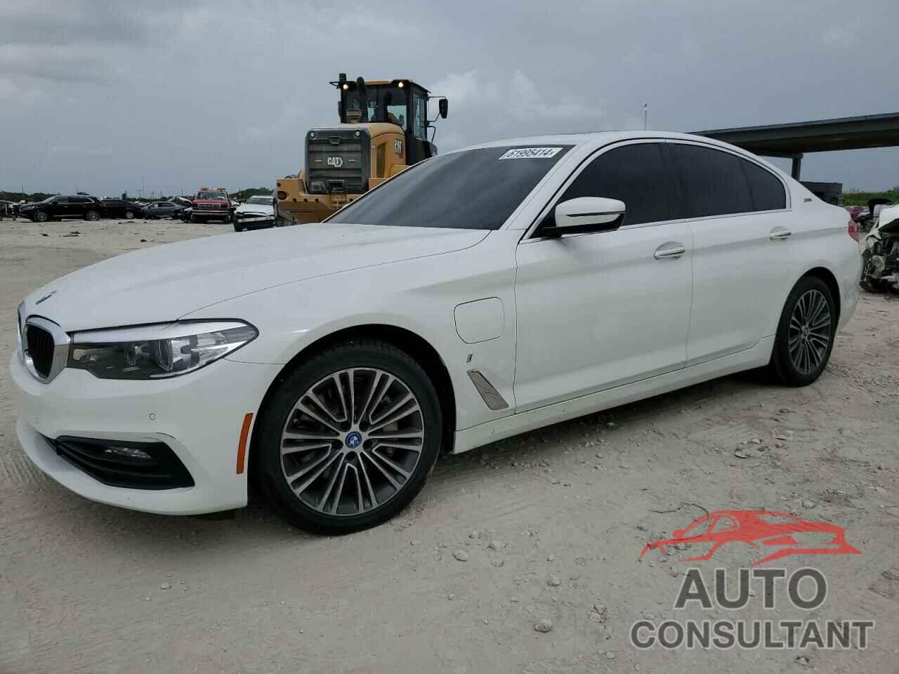 BMW 5 SERIES 2018 - WBAJA9C57JB252067