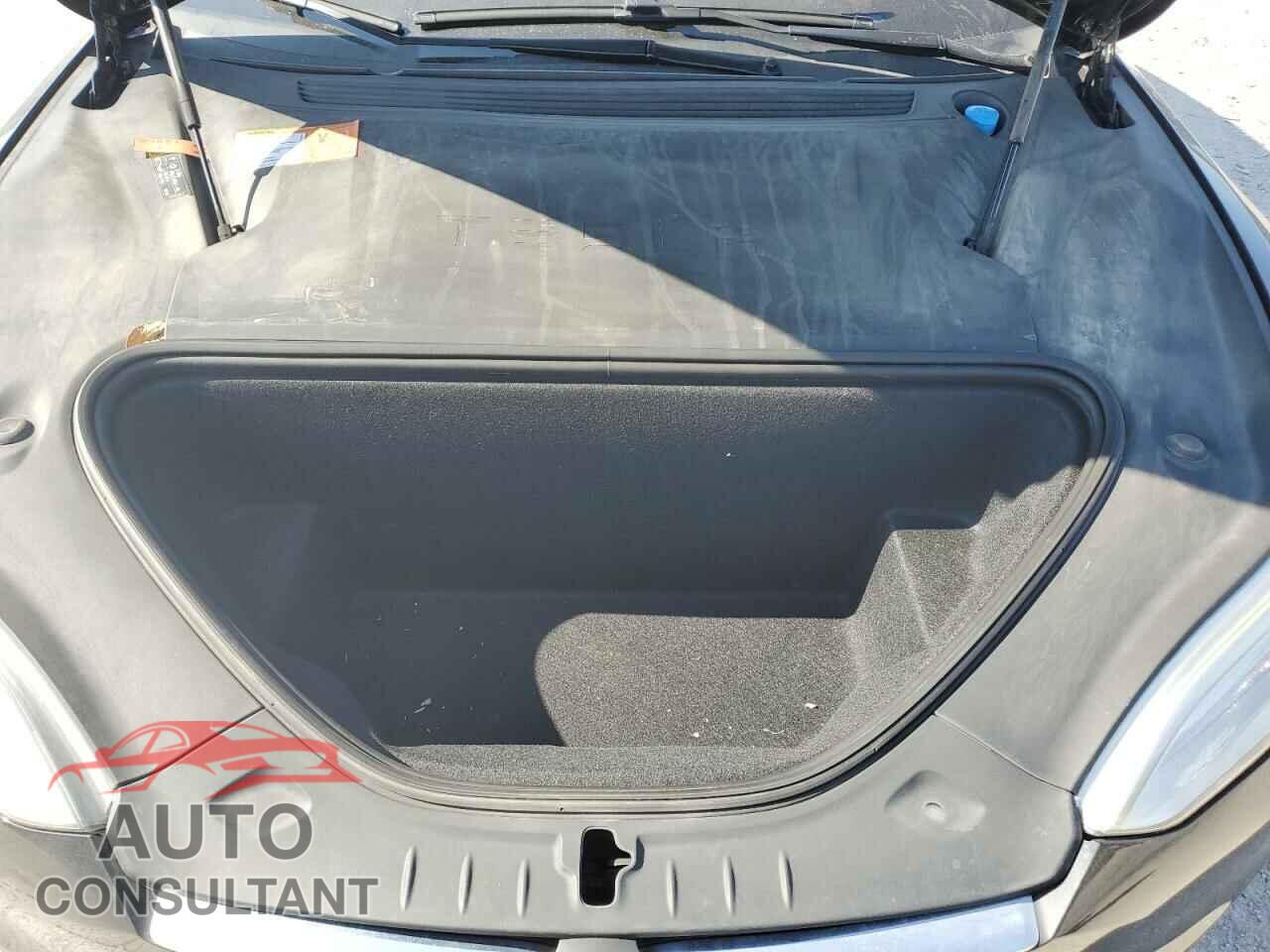 TESLA MODEL S 2017 - 5YJSA1E11HF209631