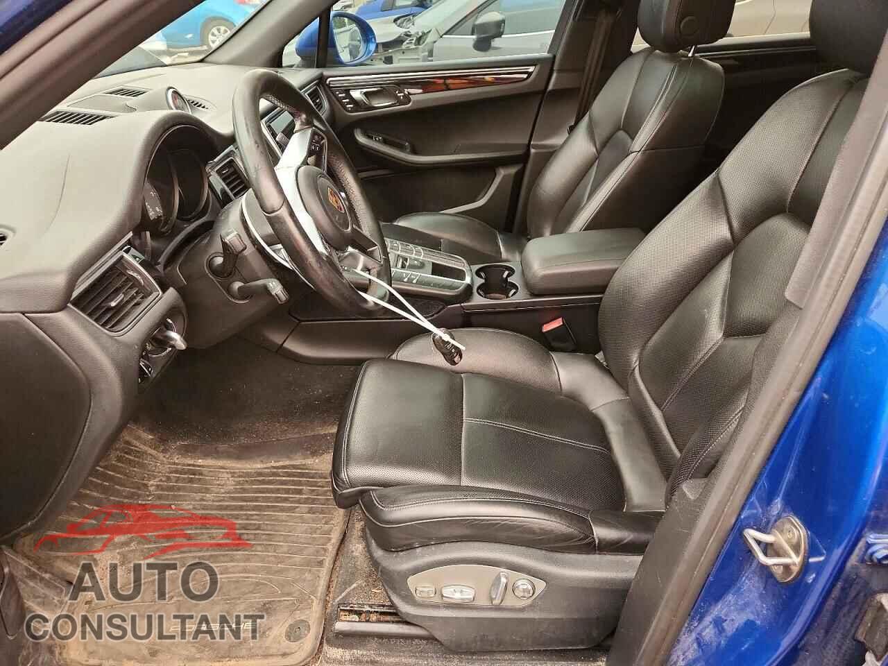 PORSCHE MACAN 2016 - WP1AB2A57GLB44771