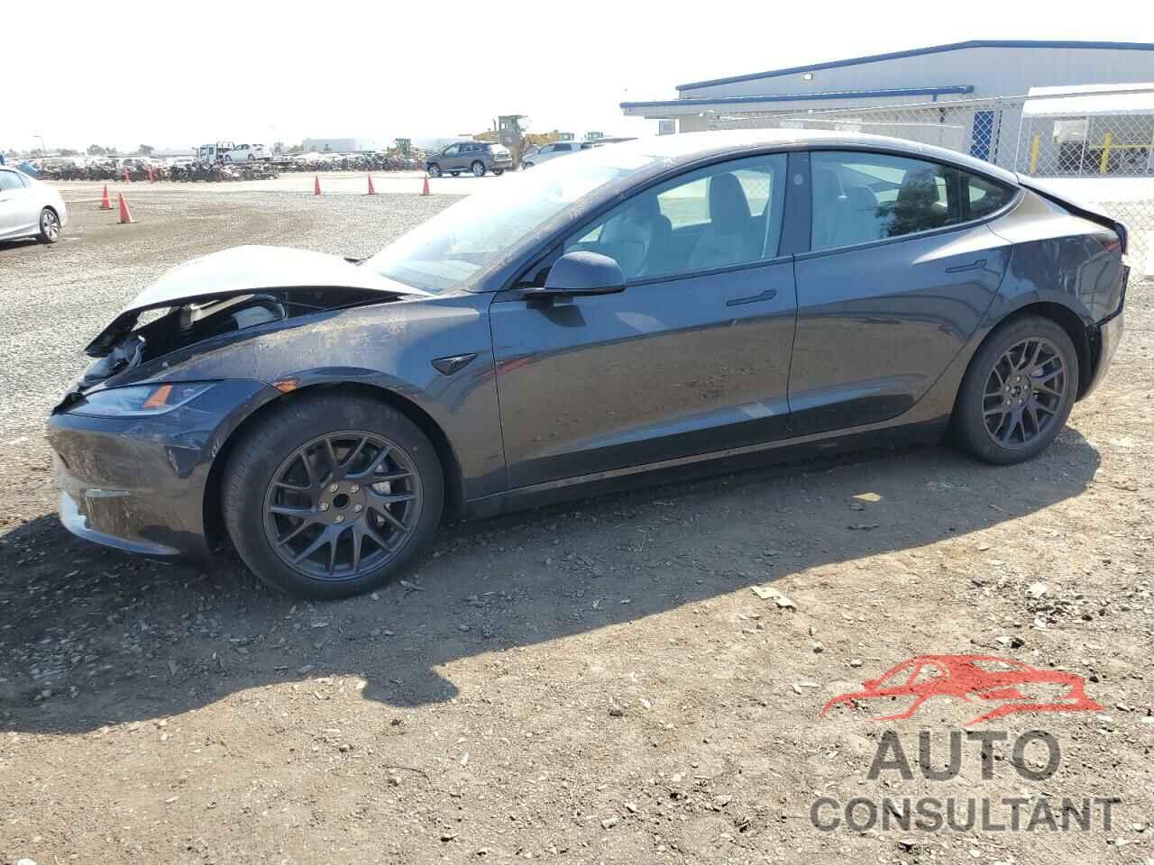 TESLA MODEL 3 2024 - 5YJ3E1EAXRF734603