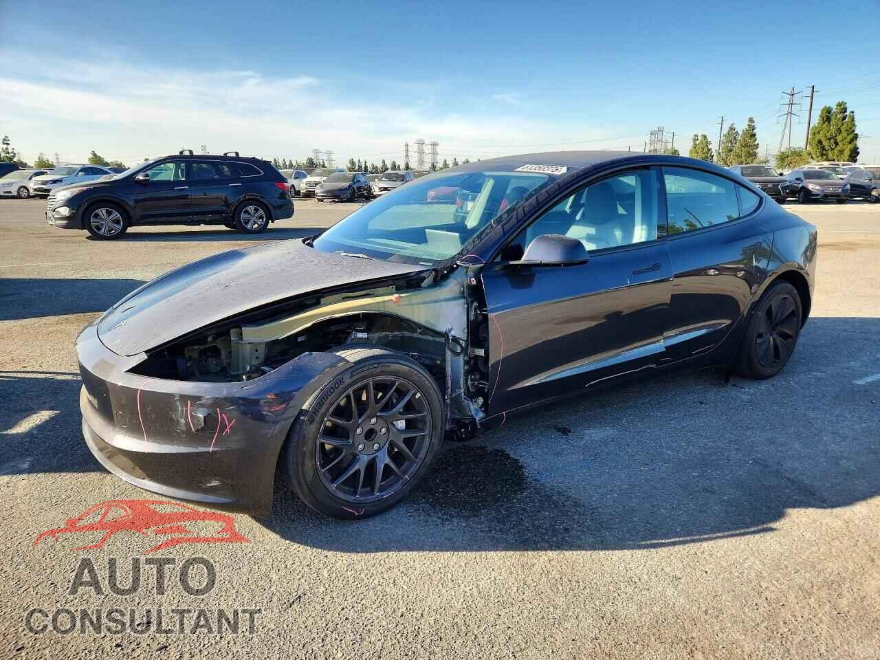 TESLA MODEL 3 2024 - 5YJ3E1EA5RF743418