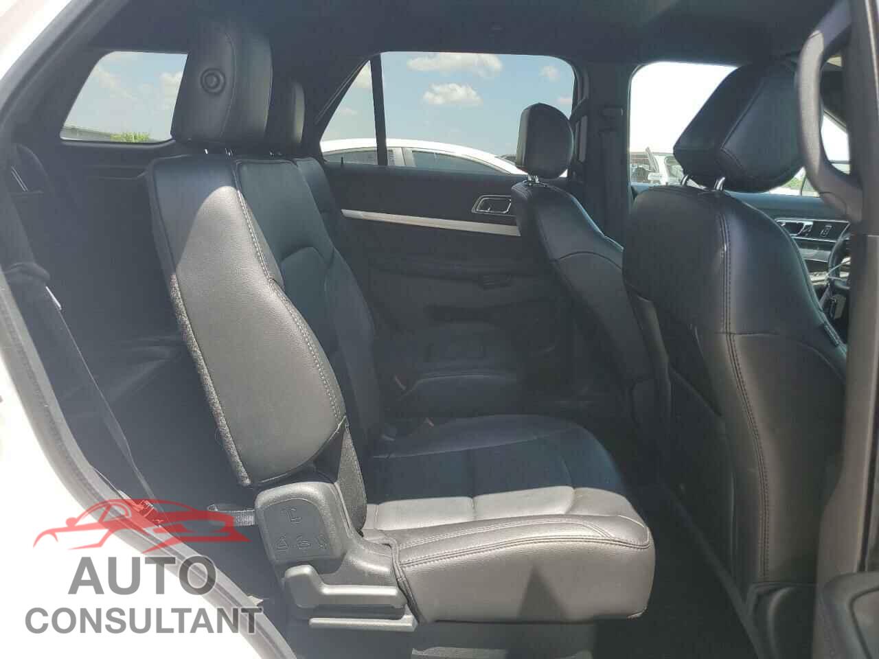 FORD EXPLORER 2017 - 1FM5K8D83HGC60731