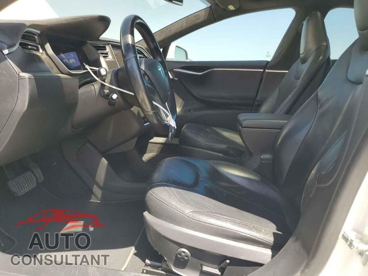 TESLA MODEL S 2014 - 5YJSA1H19EFP58677