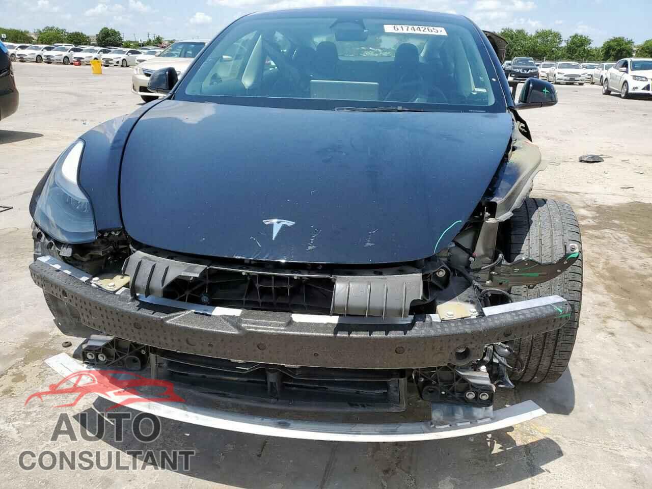 TESLA MODEL 3 2023 - 5YJ3E1EA4PF555017