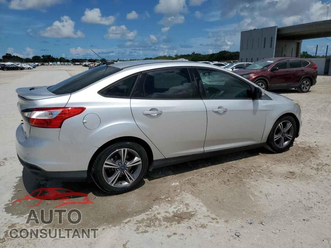 FORD FOCUS 2014 - 1FADP3F22EL436562
