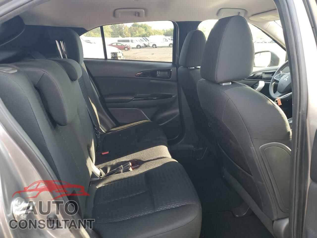 MITSUBISHI ECLIPSE 2019 - JA4AT4AA3KZ011464