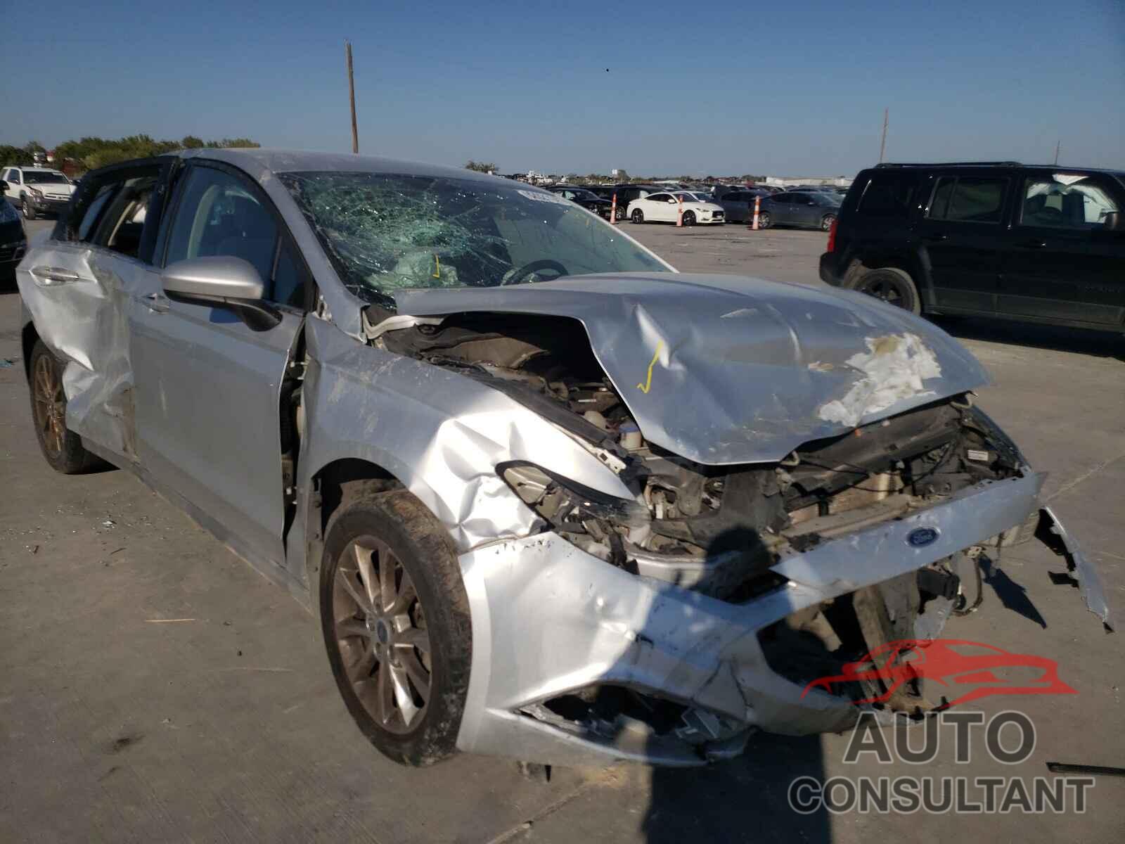 FORD FUSION 2017 - 3FA6P0H75HR167947