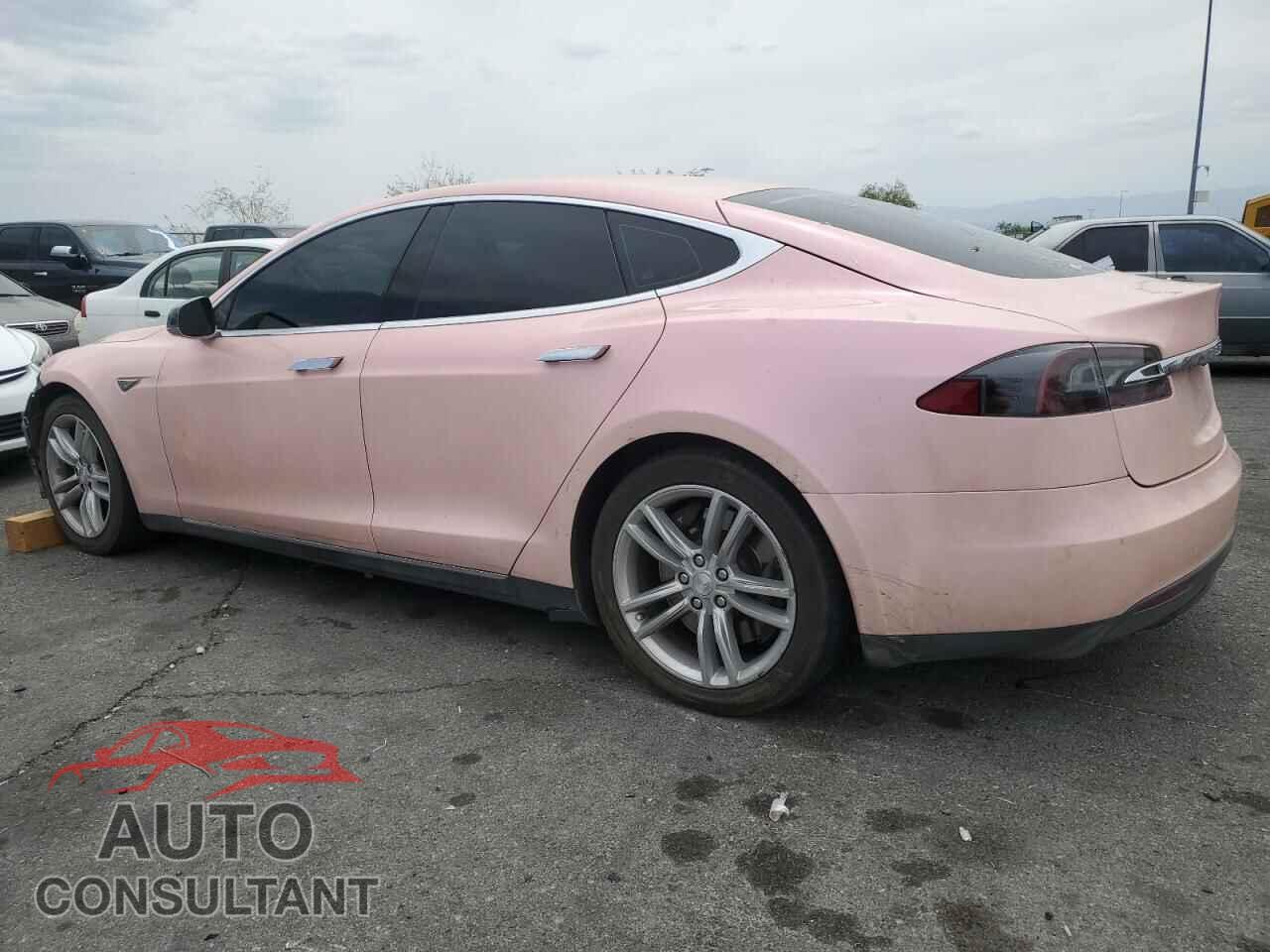 TESLA MODEL S 2015 - 5YJSA1E25FF106718