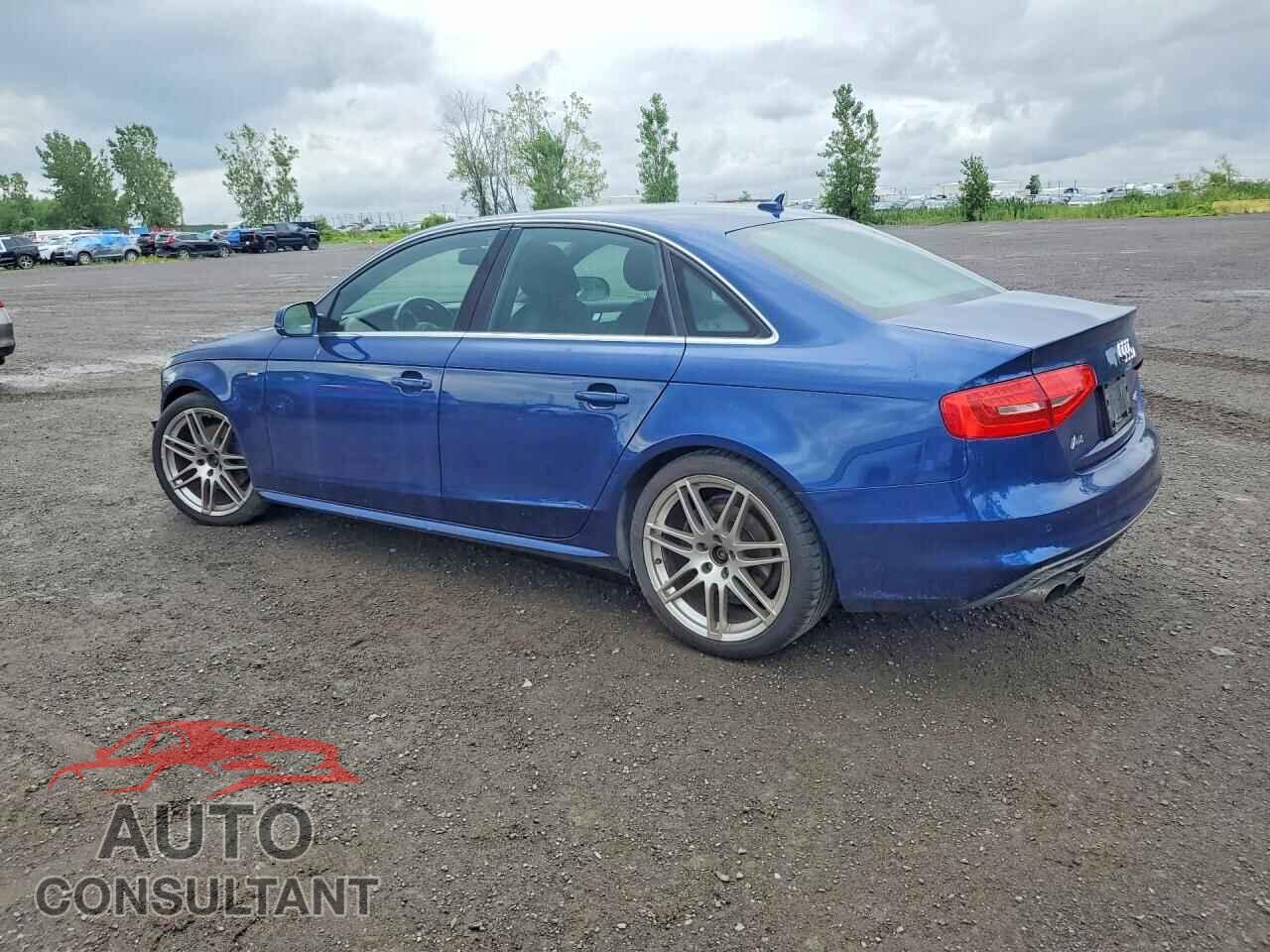 AUDI A4 2013 - WAUKFCFL4DN031705